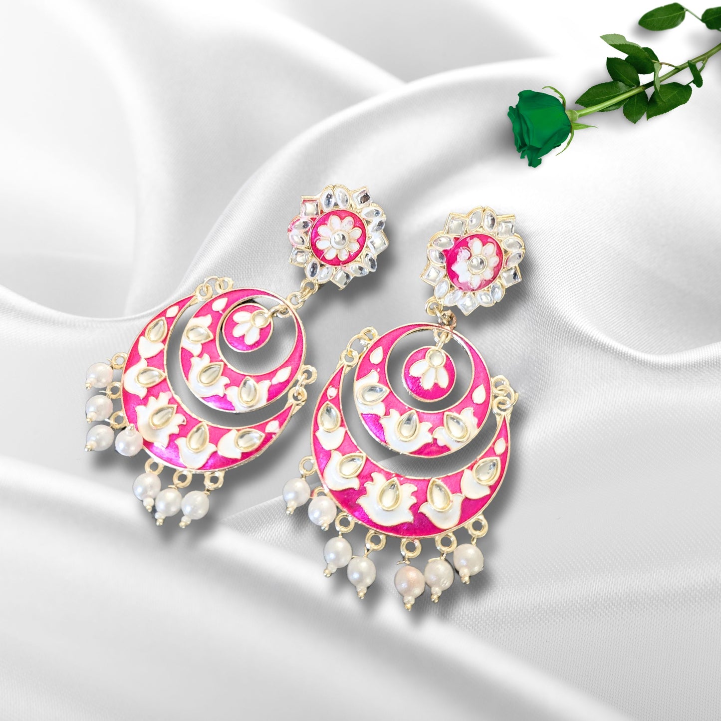charme earrings