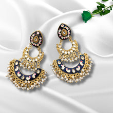 Load image into Gallery viewer, Calin Earrings
