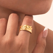 Load image into Gallery viewer, Glam Ring
