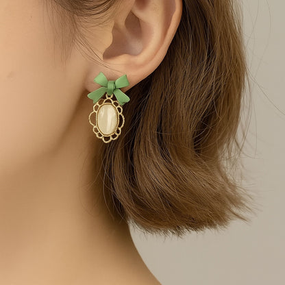 Knotty Earrings