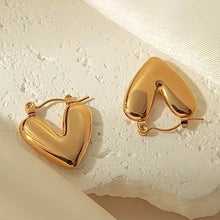 Load image into Gallery viewer, Romantic Heart
