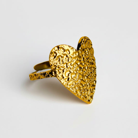 Queen Heart Ring