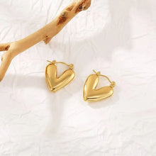Load image into Gallery viewer, Romantic Heart
