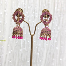 Load image into Gallery viewer, Briller Earrings
