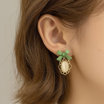 Knotty Earrings
