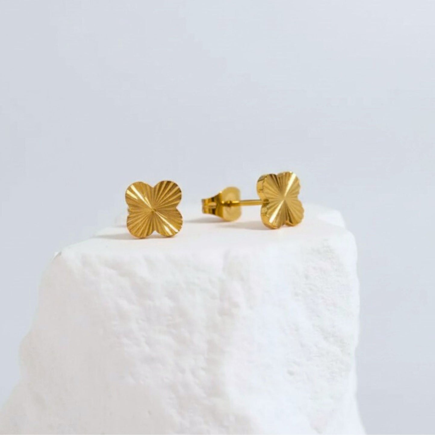clover stud earrings