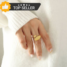 Load image into Gallery viewer, Candor Ring
