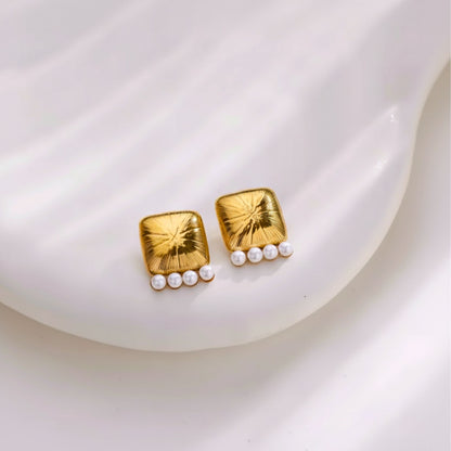 Blossom Pearl Earrings