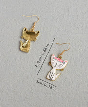 Load image into Gallery viewer, Kitty Earrings
