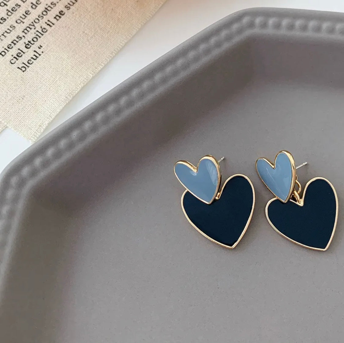 duo heart earrings